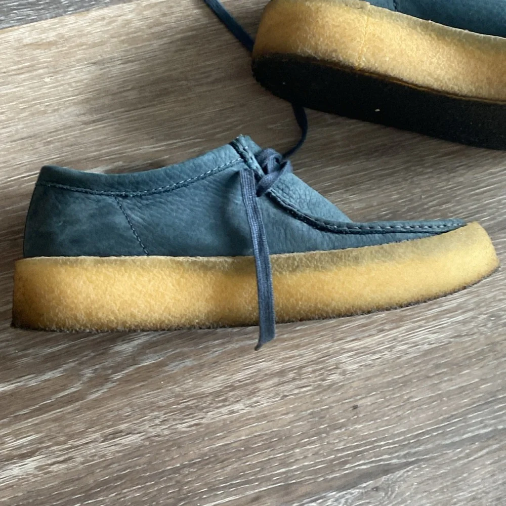 Men’s size 9 Clark’s original wallabee chukka in Teal - Picture 11 of 17